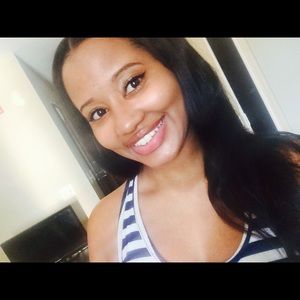 Meet your Posher, Alanna